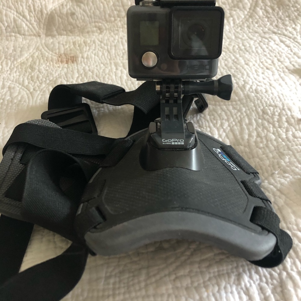 Go pro hero - Picture 3 of 5
